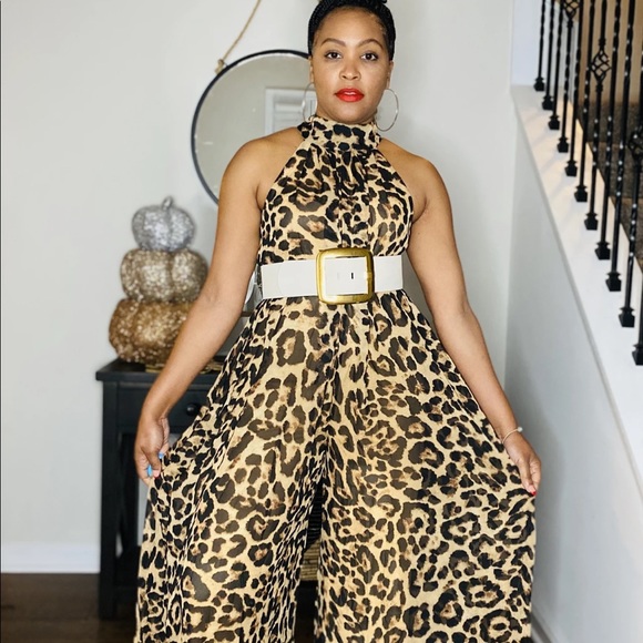 Leopard Print Jumpsuit Size Small - Picture 3 of 5